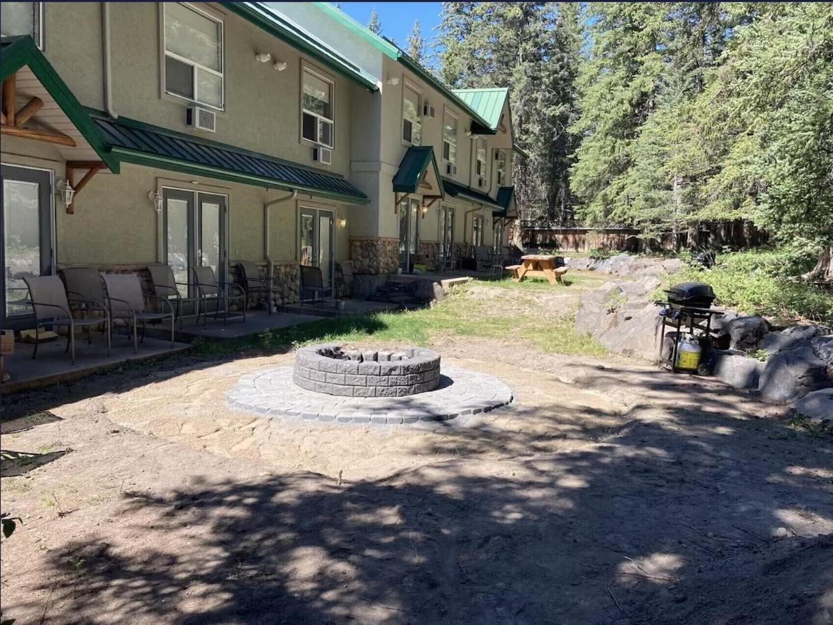 קאנמור Banff Wood Lodge מראה חיצוני תמונה