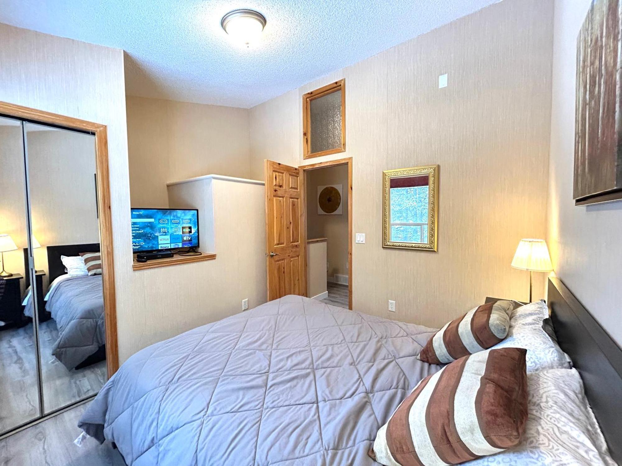 קאנמור Banff Wood Lodge מראה חיצוני תמונה