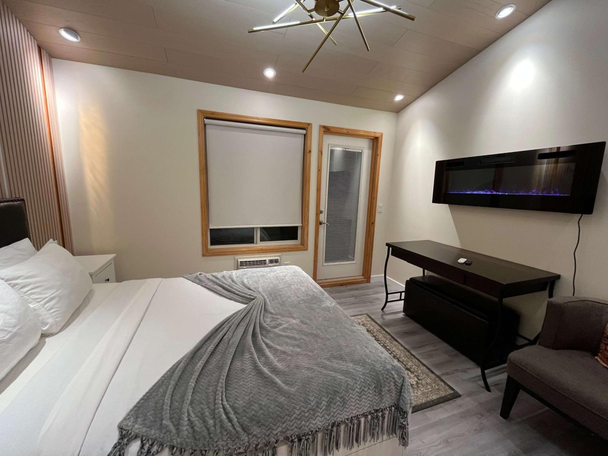 קאנמור Banff Wood Lodge מראה חיצוני תמונה